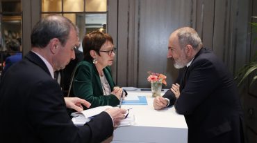 Վարչապետը հանդիպումներ է ունեցել ՎԶԵԲ նախագահի և Գերմանիայի տնտեսության արևելյան հանձնաժողովի նախագահի հետ