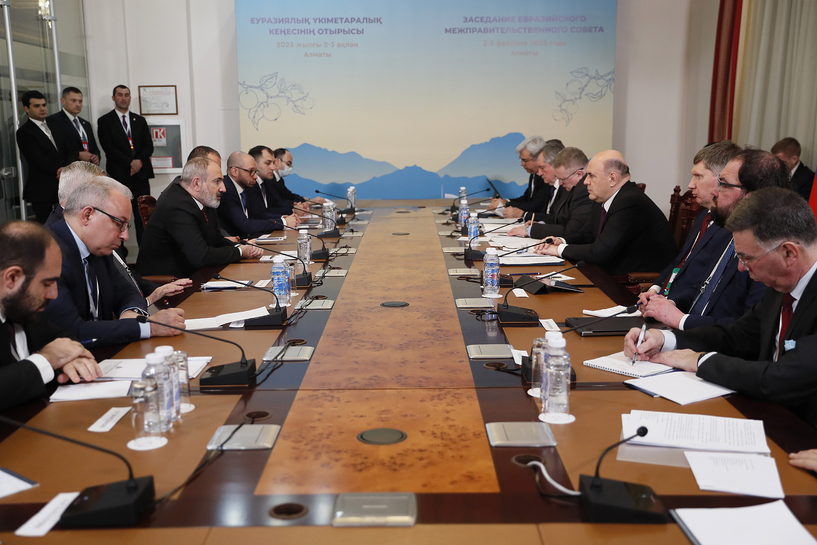 Լեռնային Ղարաբաղում զարգանում է հումանիտար ճգնաժամ․ դա շատ կարևոր և զգայուն հարց է մեր երկկողմ հարաբերություններում․ Նիկոլ Փաշինյան