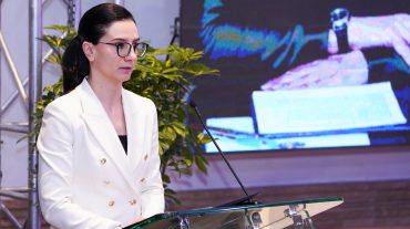 Աննա Վարդապետյանը մասնակցել է «Հնարավորություններ և խոչընդոտներ. կանանց տեղն ու դերը Հայաստանում» խորագրով համաժողովին