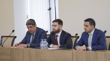 ՀՀ ԱԳ նախարարի տեղակալ Վահան Կոստանյանը հանդիպել է Իրաքի Խորհրդարանի Հայաստան-Իրաք բարեկամության խմբի պատվիրակության հետ