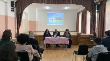 Վրաստանում ՀՀ դեսպանը այցելել է Թբիլիսիի N104 հայկական դպրոց