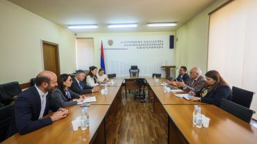 Վաչե Տերտերյանը հանդիպել է Ասիական զարգացման բանկի գլխավոր տնօրենի տեղակալի հետ