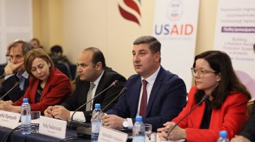 ԱՍՀ և ՏԿԵ նախարարների գլխավորությամբ կայացել է հանդիպում-քննարկում՝ համայնքային սոցիալական աշխատանքի վերաբերյալ