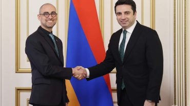 Խաղաղության ձգտումը կրճատում է երկրների միջեւ հեռավորությունը. Ալեն Սիմոնյանը՝ ՀՀ-ում Մեքսիկայի նորանշանակ դեսպանին
