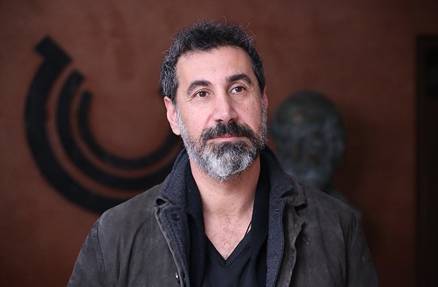 Արցախի անկախության հանրաքվեի 32-րդ տարեդարձին կանգնած ենք մեկ այլ էկզիստենցիալ ճգնաժամի առջև. Սերժ Թանկյան