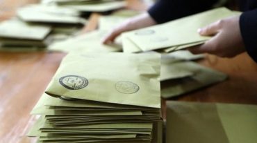 Ըստ փետրվարի հարցումների՝ Էրդողանի կուսակցության վարկանիշը նվազել է 2.4%-ով