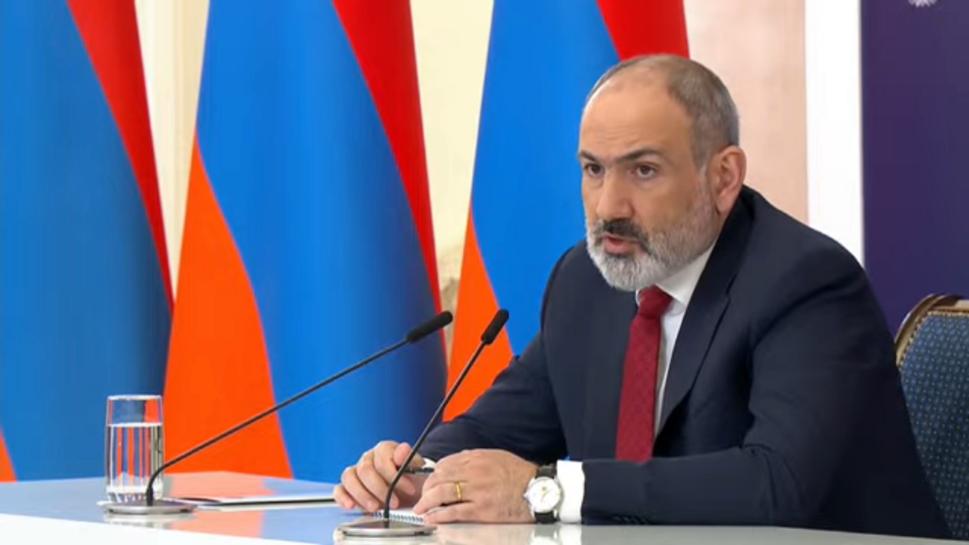 Փաշինյանը նոր մանրամասներ ներկայացրեց Պուտինի հետ ունեցած հեռախոսազրույցի վերաբերյալ