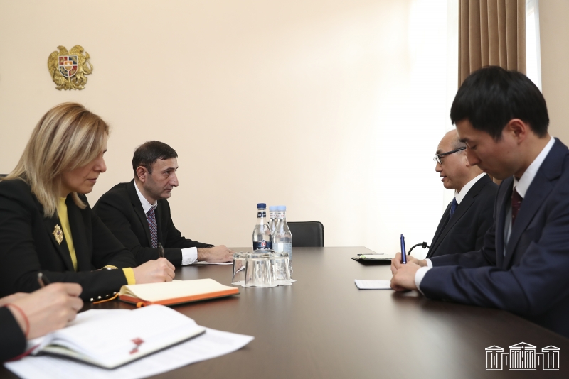 Հայաստան-Ճապոնիա բարեկամական խմբի ղեկավարը հանդիպել է Հայաստանում Ճապոնիայի դեսպանին