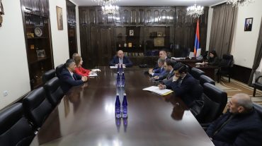 Շիրակի մարզպետը հյուրընկալել է փոքր ու միջին բիզնեսի աջակցման պետական գերատեսչությունների ներկայացուցիչներին