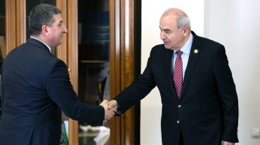 ՏԿԵ նախարարը և Վրաստանի դեսպանը քննարկել են ենթակառուցվածքների, շինարարության ոլորտների վերաբերյալ հարցեր