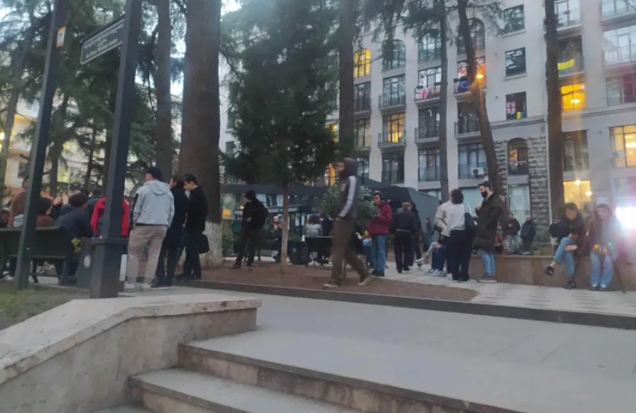 Ցույց Վրաստանում` ընդդեմ «Պաշտպանության օրենսգրքի» նախագծի
