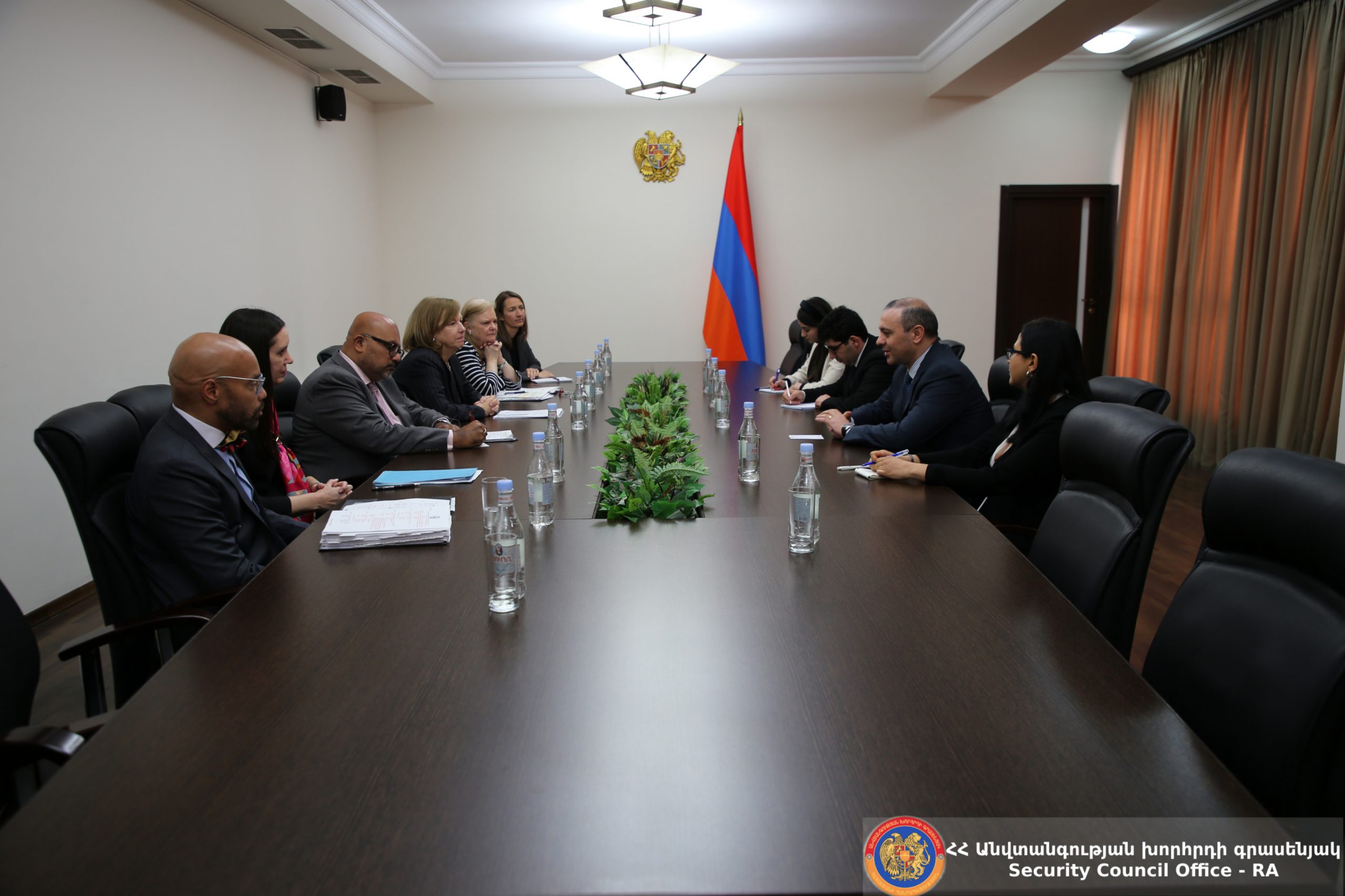 ԱԽ քարտուղարն ու Արուն Վենկատարամանն ընդգծել են հայ-ամերիկյան տնտեսական համագործակցության հետագա ամրապնդման կարևորությունը