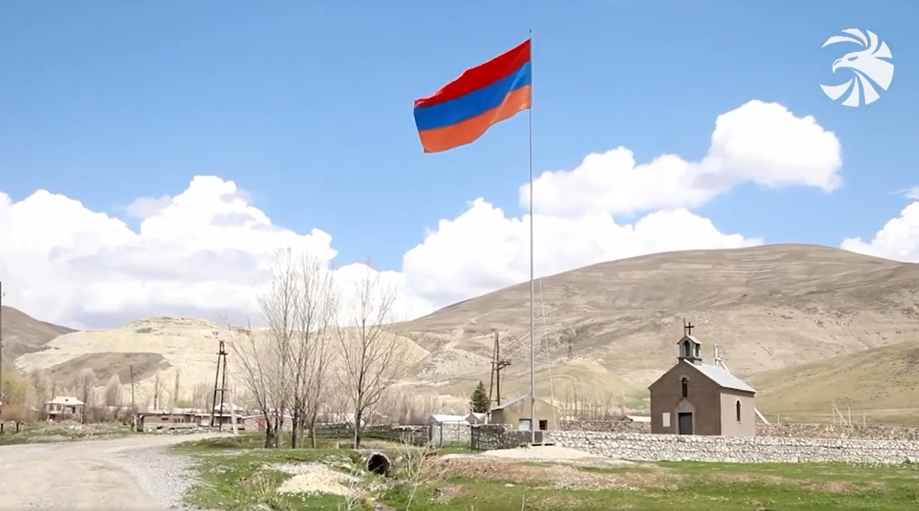 Սահմանամերձ գյուղում ապրելն ու արարելը հատուկ առաքելություն է. «Զինուժ»-ի ռեպորտաժը Արտանիշ գյուղից
