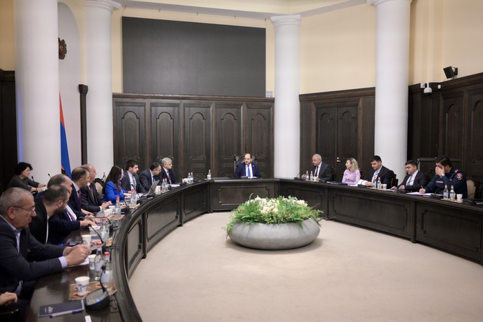 Արայիկ Հարությունյանին զեկուցվել են ծանրամարտի Եվրոպայի մեծահասակների առաջնության անցկացման եզրափակիչ աշխատանքների մասին