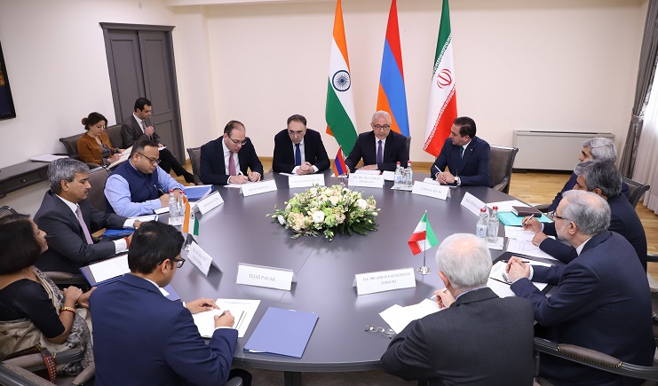 Կայացել են Հայաստանի, Իրանի և Հնդկաստանի ԱԳ նախարությունների միջև եռակողմ ձևաչափով առաջին քաղաքական խորհրդակցությունները