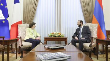 Հայաստանի և Ֆրանսիայի ԱԳ նախարարների հանդիպումը Երևանում