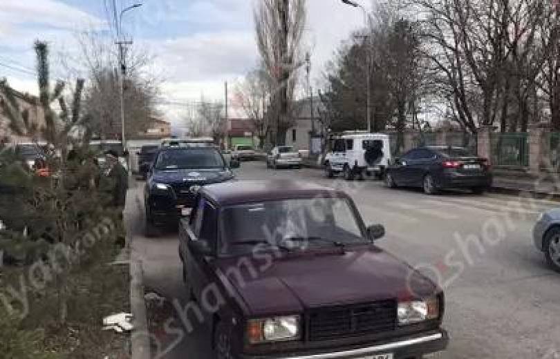 Վարդենիսում ուսուցիչը 07-ով վրաերթի է ենթարկել 4-րդ դասարանի աշակերտուհուն. վերջինս տեղափոխվել է հիվանդանոց