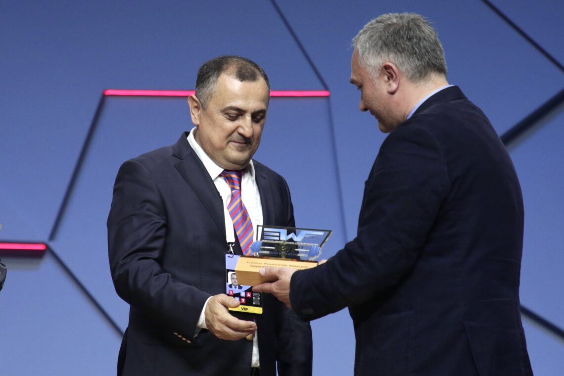 Կարծում եմ՝ այս պահի դրությամբ ՀՀ-ն 2024 թ․ աշխարհի առաջնությունն ընդունելու լավագույն թեկնածուն է. Ծանրամարտի Եվրոպայի ֆեդերացիայի փոխնախագահ