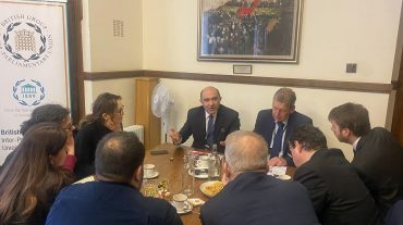 Էդմոն Մարուքյանը Միացյալ Թագավարությունում ներկայացրել է Ադրբեջանի կողմից Լաչինի միջանցքի շրջափակման, միջազգային դատարանի որոշման չկատարման մասին տեղեկություններ