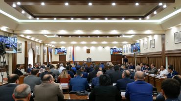 Երևանի քաղաքապետարանը նախաձեռնել է Արցախի 4-րդ նրբանցքի վթարային շենքերում ապրող 64 ընտանիքի վերաբնակեցման գործընթաց