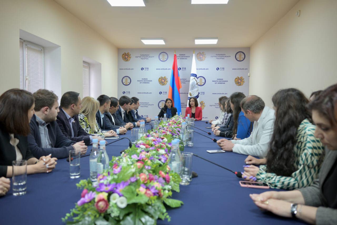 ՀՀ նորընտիր Պաշտպան Անահիտ Մանասյանը ծանոթացել է ՄԻՊ աշխատակազմի հետ