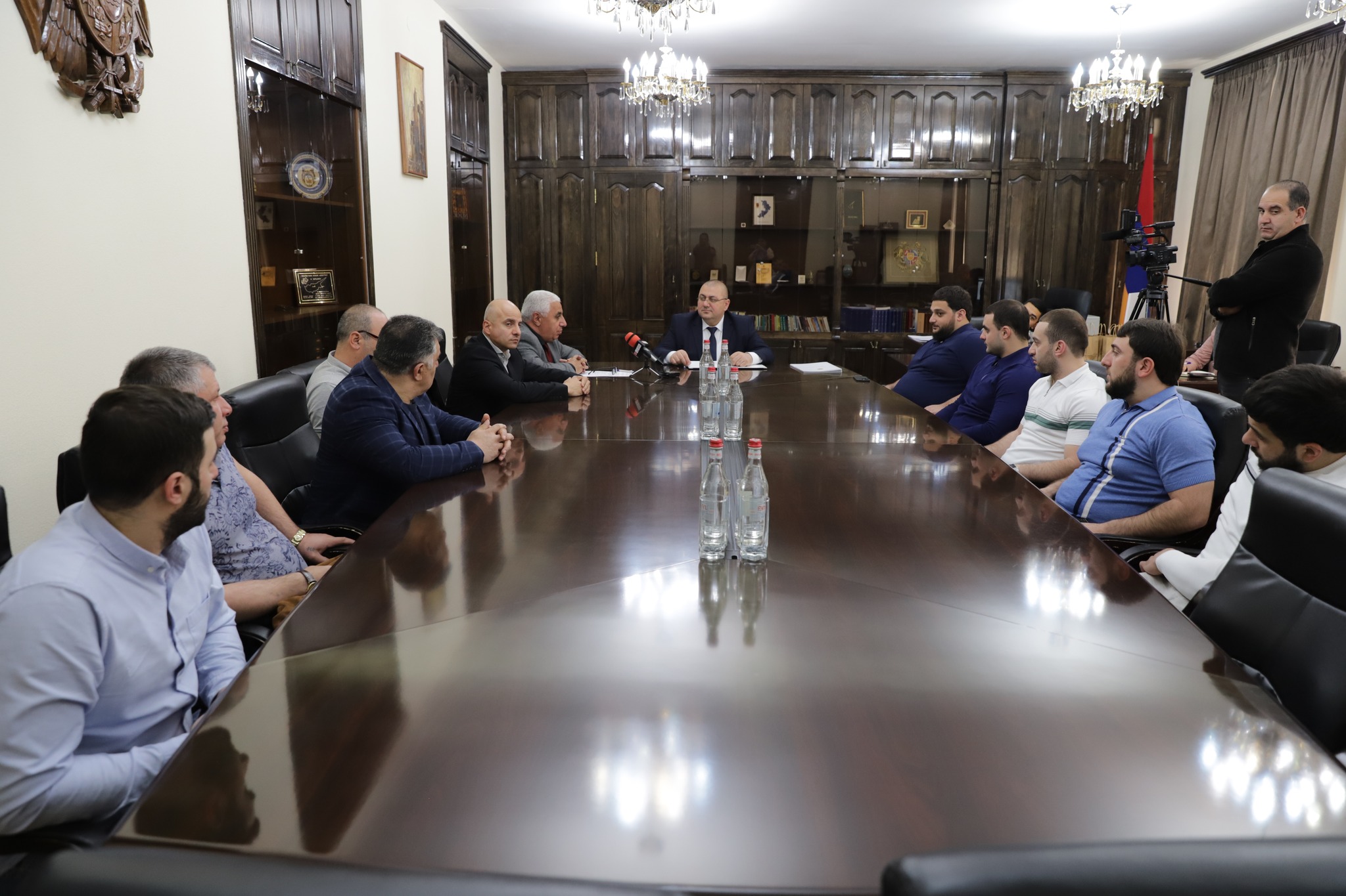 Եվրոպայի 2023 թ․առաջնությանը մասնակցած ծանրորդները հյուրընկալվել են Շիրակի մարզպետարանում