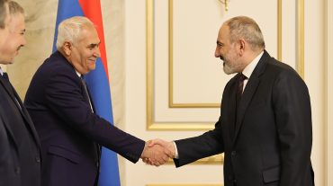 Ակնկալում ենք տպավորիչ առաջնություն. վարչապետն ընդունել է Ծանրամարտի միջազգային և Եվրոպայի ֆեդերացիաների նախագահներին