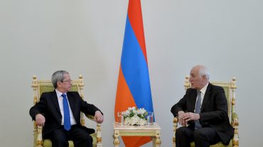 Վահագն Խաչատուրյանին իր հավատարմագրերն է հանձնել ՀՀ-ում Կուբայի դեսպան Օսկար Սանտանա Լեոն