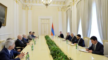 Նախագահ Վահագն Խաչատուրյանն ընդունել է ֆիզիկոս, Ռուսաստանի Գիտությունների ակադեմիայի ակադեմիկոս Յուրի Հովհաննիսյանին