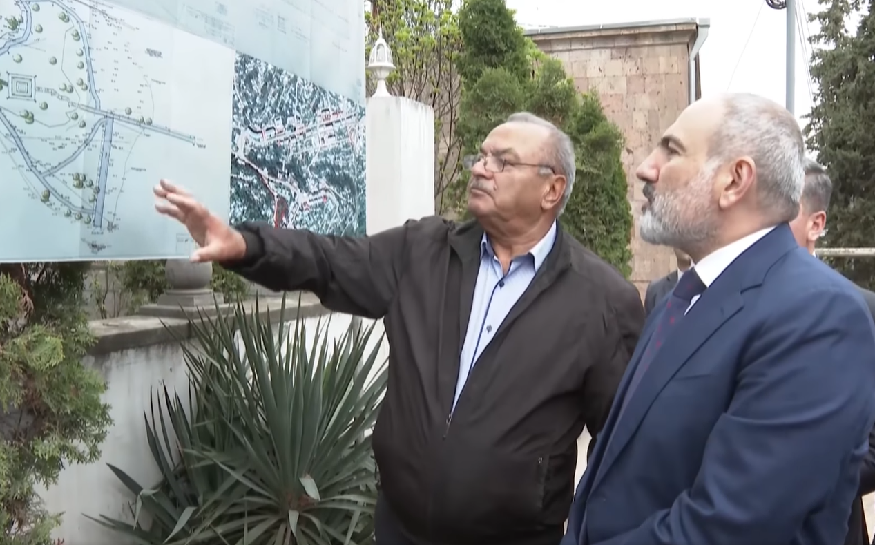 Բերդ քաղաքում սուբվենցիոն ծրագրով ընթացքի մեջ են Հերոսների պուրակի բարեկարգման աշխատանքները․ ՀՀ վարչապետ