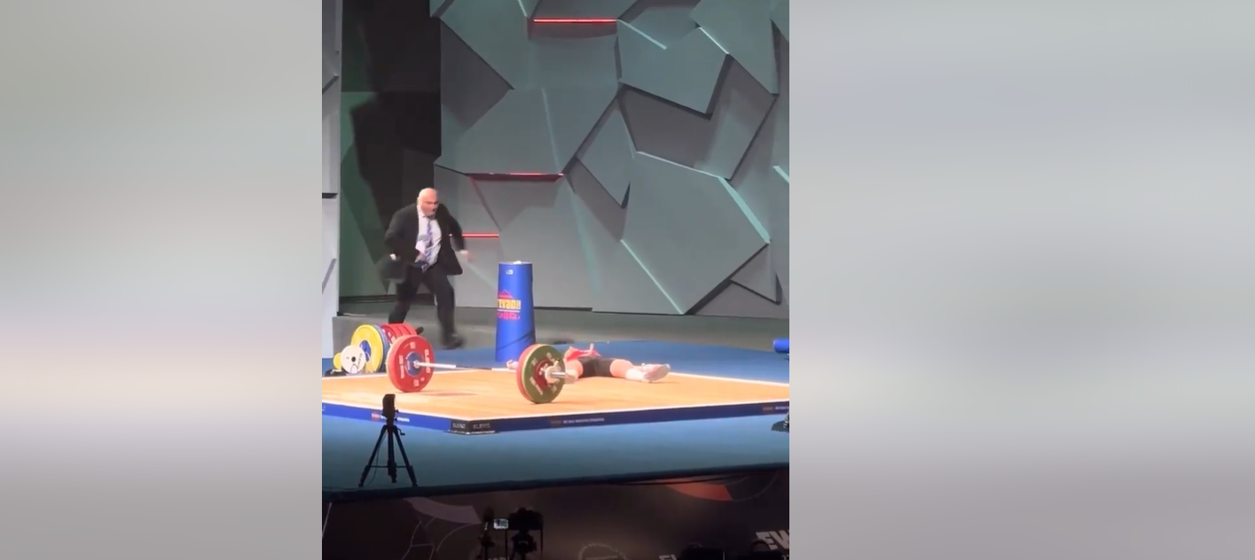 Թուրք մարզուհին կորցրել է գիտակցությունը Երևանում ընթացող ծանրամարտի ԵԱ-ում