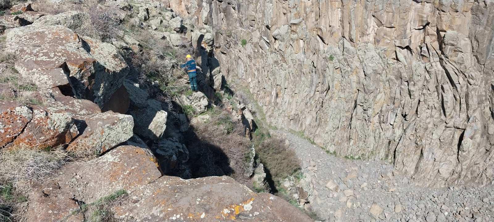 Փրկարարները Շիրակի մարզում քաղաքացիներին դուրս են բերել անվտանգ տարածք