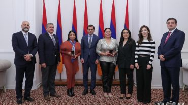 Հակոբ Արշակյանը ՀՀ ԱԺ նախագահի հուշամեդալներ է հանձնել մեքսիկացի պատգամավորներին` Մեքսիկայի խորհրդարանի կողմից Հայոց ցեղասպանության ճանաչմանն օժանդակելու համար