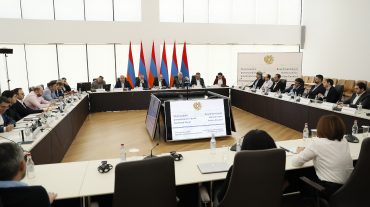 Մեր տնտեսական քաղաքականության առանցքային նպատակն է` ձևավորել այնպիսի տնտեսություն, որն ի վիճակի կլինի գեներացնել ինքնիշխան և մրցունակ պետություն ունենալու համար անհրաժեշտ ռեսուրսներ. վարչապետ