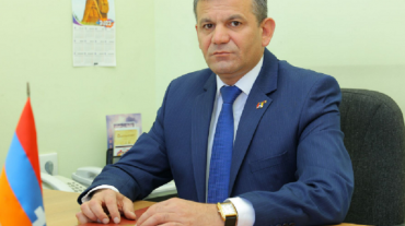 Արցախի ԱԺ նախագահը դադարեցրել է պաշտպանության, անվտանգության և օրինապահպանության հարցերի մշտական հանձնաժողովի նախագահի լիազորությունները