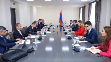 Հայաստանի և Իտալիայի ԱԳ նախարարությունները Երևանում անցկացրել են քաղաքական խորհրդակցություններ