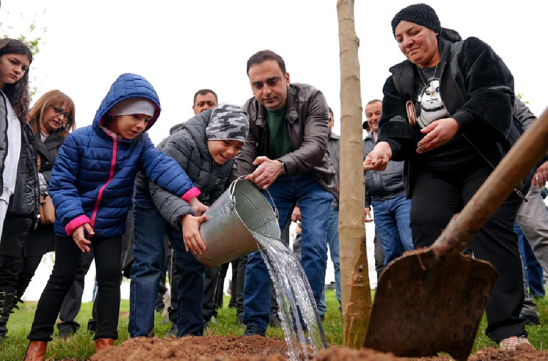 «Եռաբլուր» զինվորական պանթեոնի տարածքում հիմնվել է Արցախյան պատերազմների զոհերի հիշատակին նվիրված անտառպուրակ