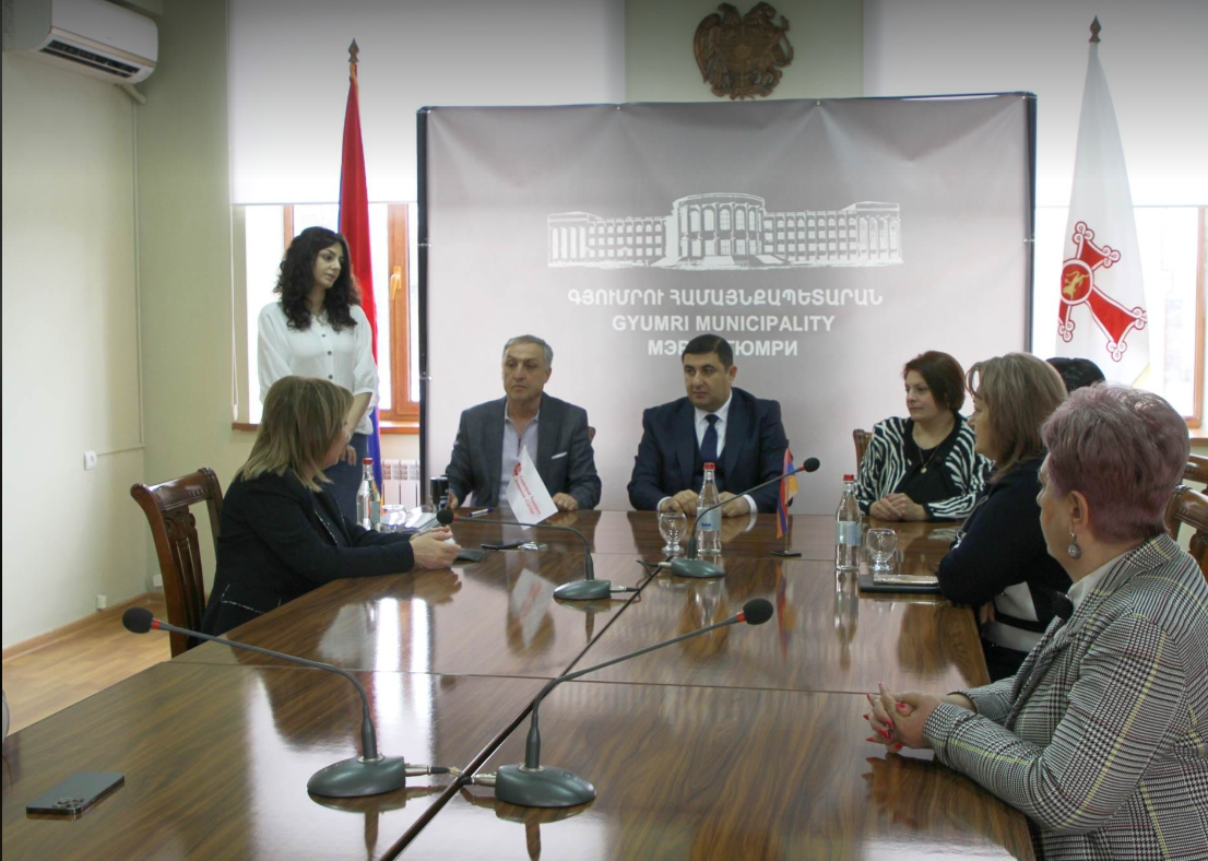 «Հայկական Կարիտաս»-ը կշարունակի հավելյալ սննդի մատակարարման, մանկապարտեզների խոհանոցների վերանորոգման ծրագրերը Գյումրիումում