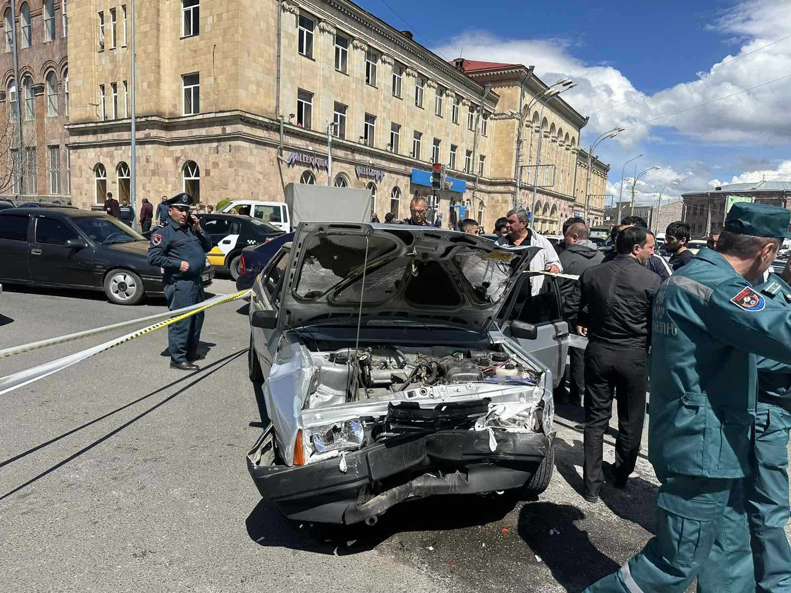 ՃՏՊ Գյումրի քաղաքի Անկախության հրապարակում. կան տուժածներ