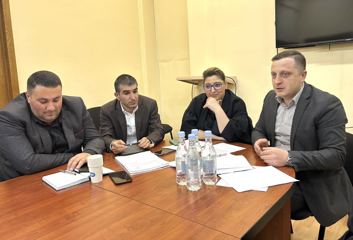 Քննարկվել են Որոտան-Խոտ ավտոճանապարհի 8-րդ կիլոմետրում փլուզման հետևանքով առաջացած խնդիրների լուծման ուղիները