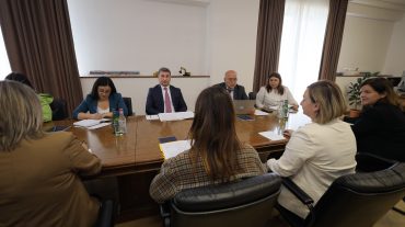 Գնել Սանոսյանն ընդունել է KFW գերմանական զարգացման բանկի տնօրենին