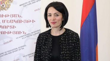 Հիշեք, որ դուք եք պետության վաղվա հենասյունը. Ժաննա Անդրեասյանի ուղերձը շրջանավարտներին