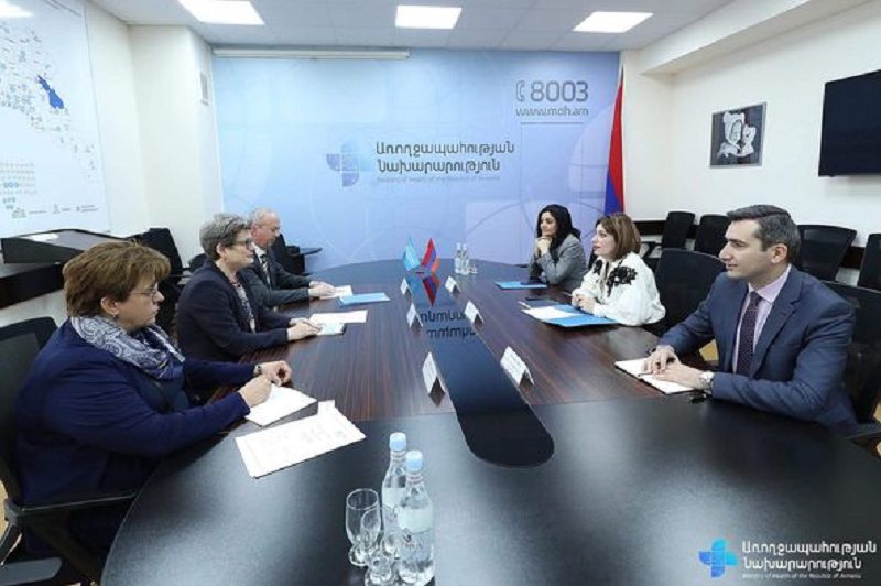 Բուժաշխատողների թիրախավորումն անընդունելի է. ԱՀԿ պատվիրակության անդամները պատրաստակամություն են հայտնել են օգտագործել դիվանագիտական բոլոր լծակները