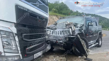 Խոշոր ավտովթար Տավուշի մարզում․ բախվել են Hummer-ն ու Volvo բեռնատարը․ կա վիրավոր