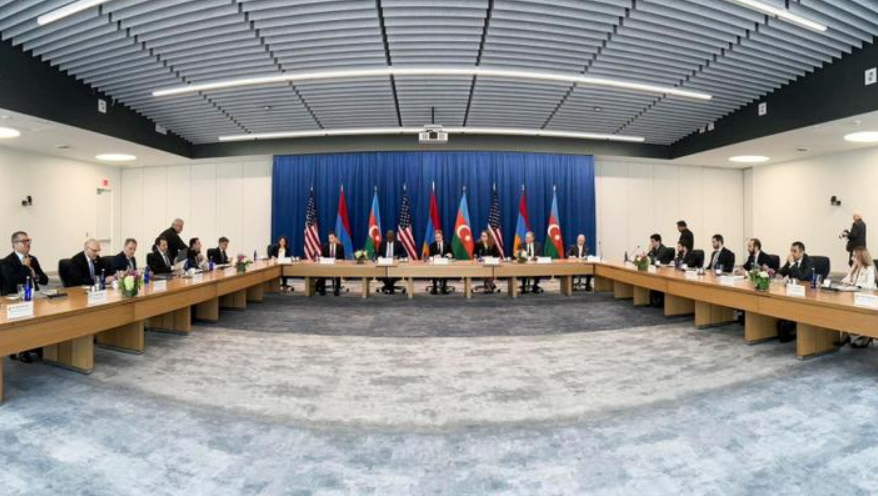 Վաշինգտոնում կայացել է Արարատ Միրզոյանի, Ջեյք Սալիվանի և Ջեյհուն Բայրամովի հանդիպումը