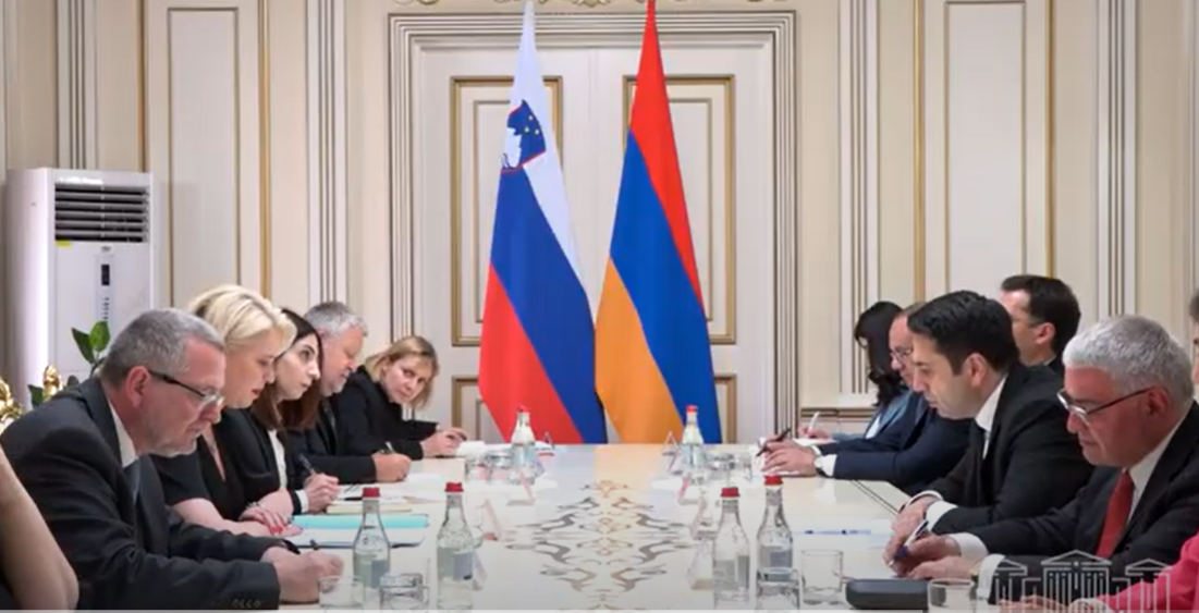 Սլովենիան կարող է Հայաստանի համար կամուրջ դառնալ դեպի Կենտրոնական եւ Արեւմտյան Եվրոպա. Ալեն Սիմոնյանն ընդունել է սլովենացի գործընկերոջը