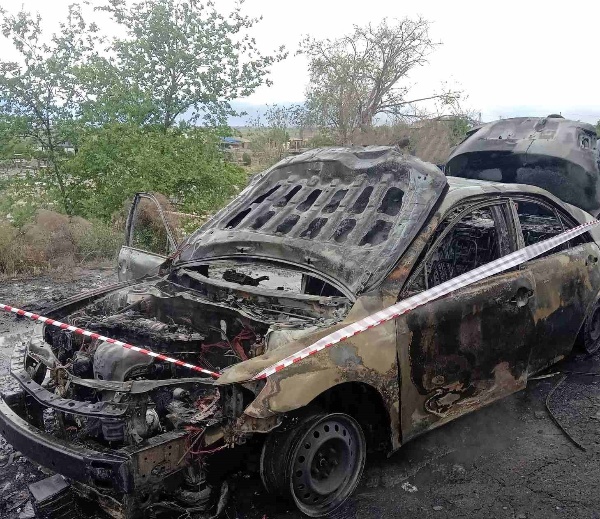 Ակնալիճ գյուղում այրվել է ավտոմեքենա․ վարորդը և ուղևորը հոսպիտալացվել են