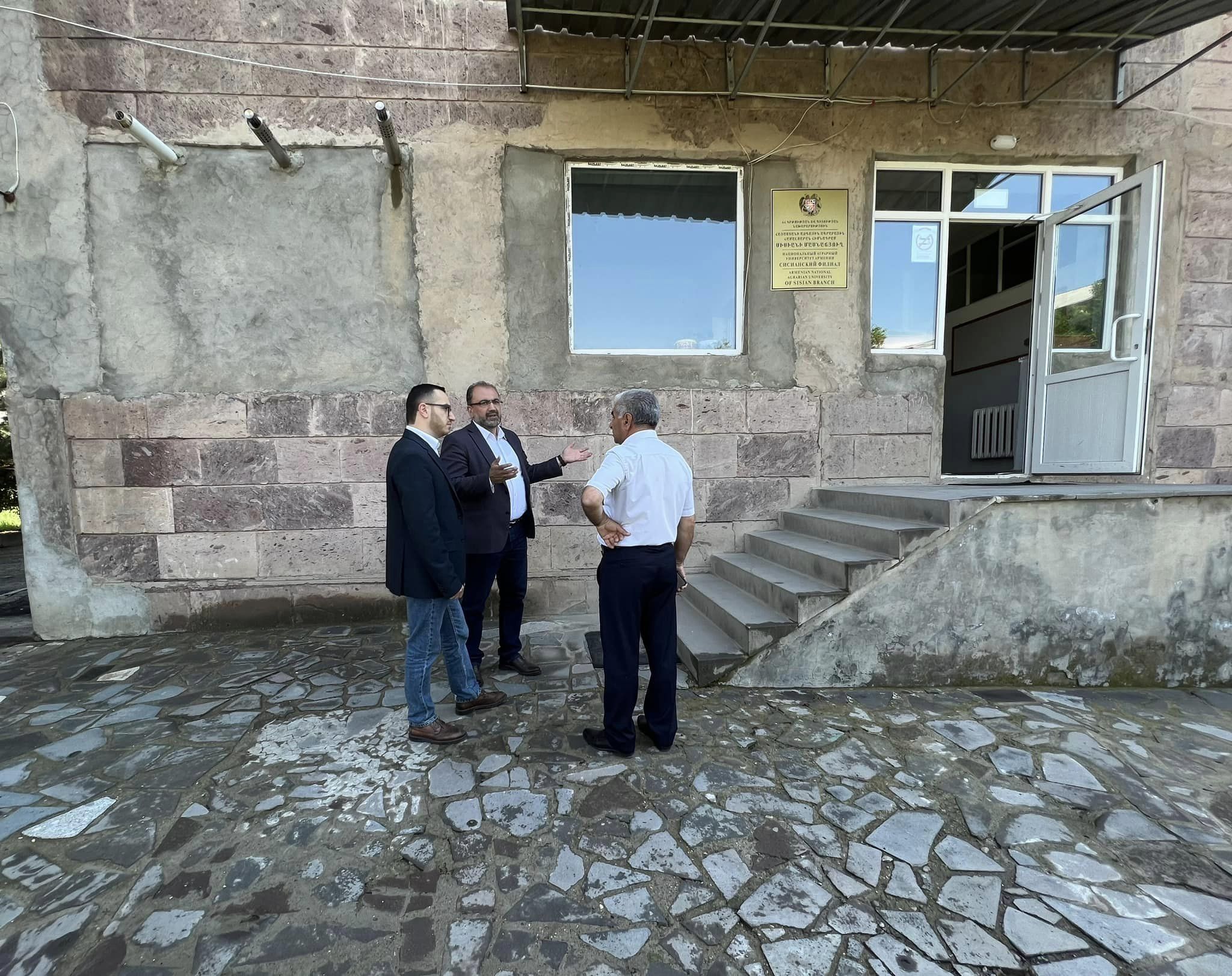 Մինչև 2023 թ․ ավարտը Սիսիանի մասնաճյուղում շահագործման կհանձնվի խելացի անասնաշենքը. Մխիթար Հայրապետյան