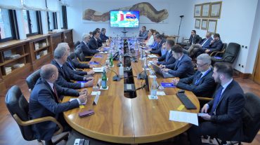 Գնել Սանոսյանը հանդիպել է Իտալիայի ազգային ճանապարհների միության ներկայացուցիչների հետ