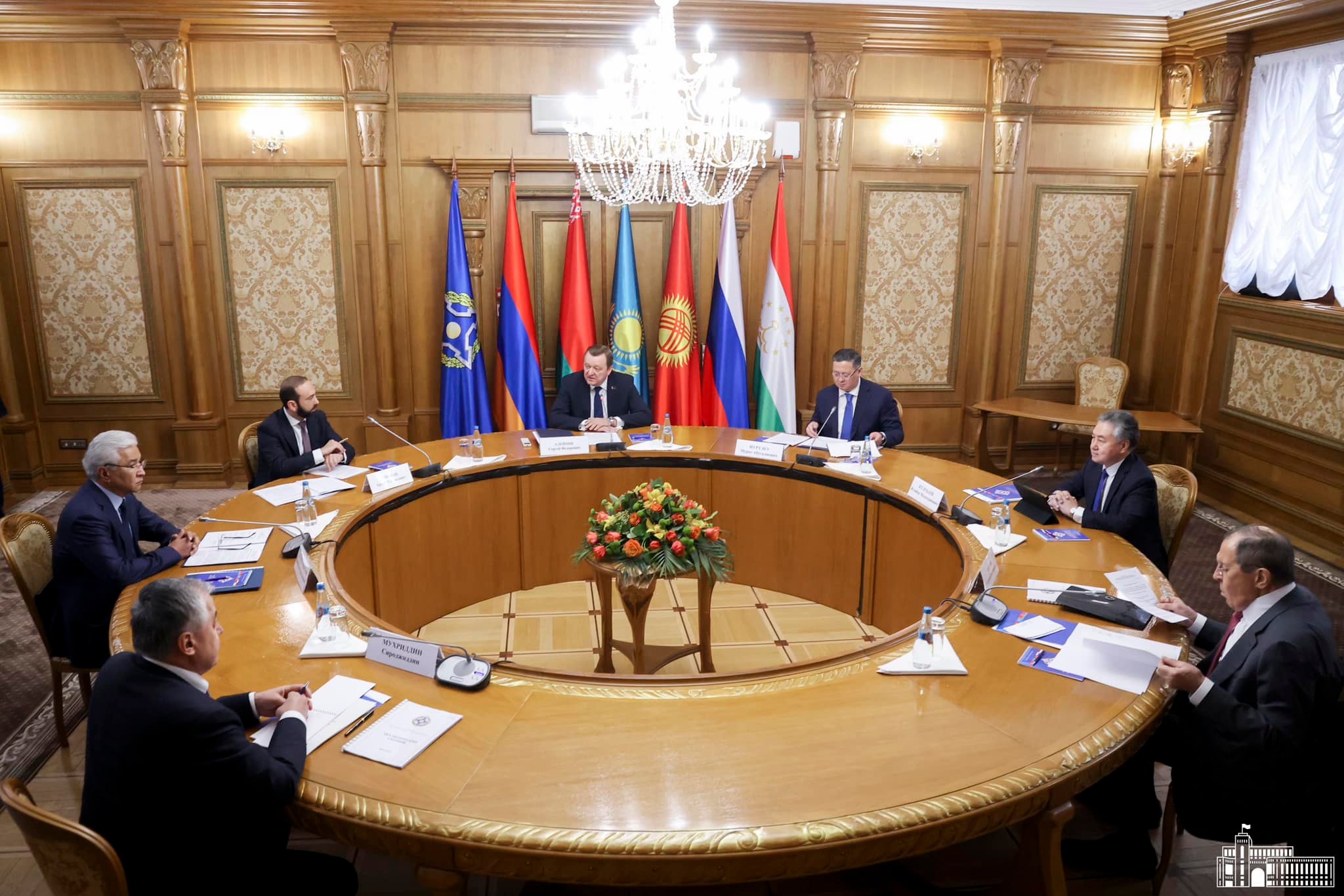Արարատ Միրզոյանի մասնակցությամբ մեկնարկել է ՀԱՊԿ արտաքին գործերի նախարարների նիստը՝ նեղ կազմով
